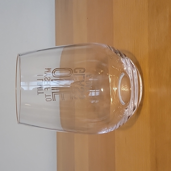 Wine Glass - Picture 3 of 5